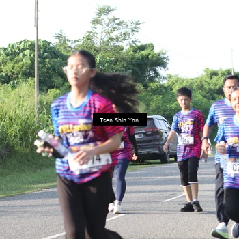 Runner Photo 8025984