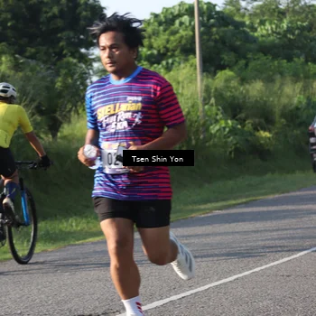 Runner Photo 8026018