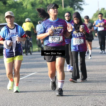 Runner Photo 8026027