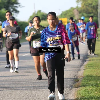 Runner Photo 8026036