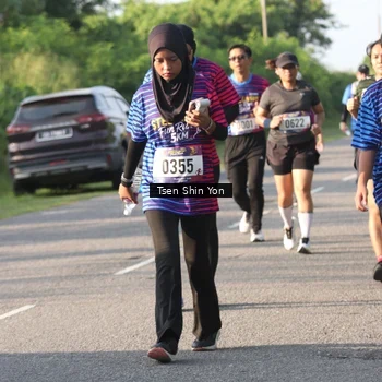 Runner Photo 8026042