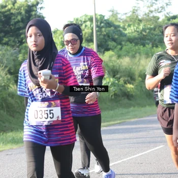 Runner Photo 8026049