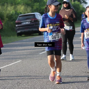 Runner Photo 8026083