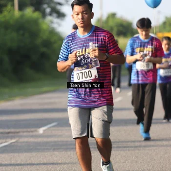 Runner Photo 8026100