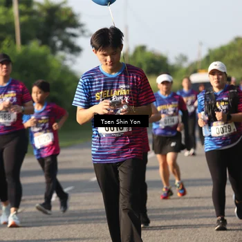 Runner Photo 8026114