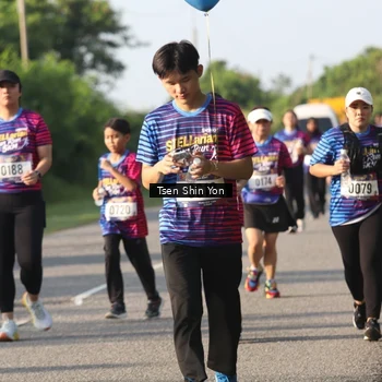 Runner Photo 8026115