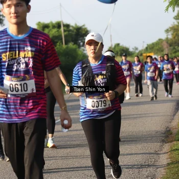 Runner Photo 8026135