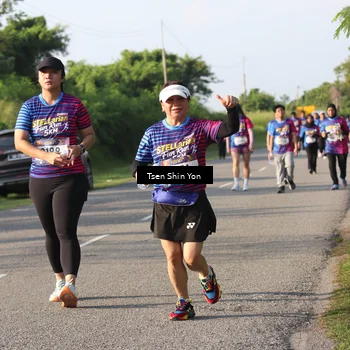 Runner Photo 8026137