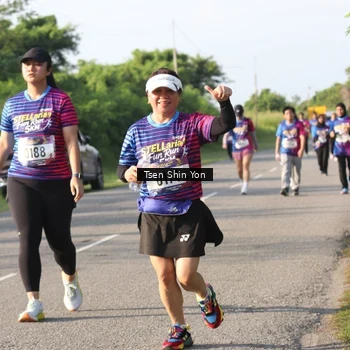 Runner Photo 8026141