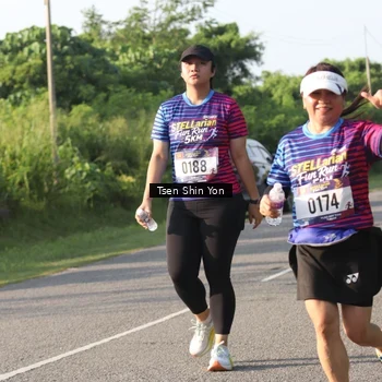 Runner Photo 8026150