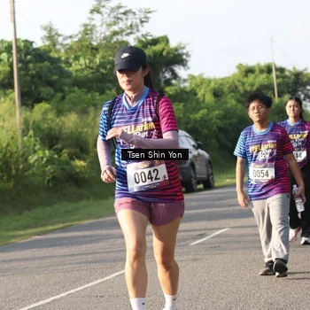 Runner Photo 8026184