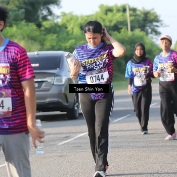 Runner Photo 8026185