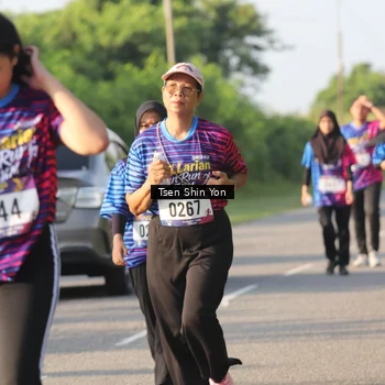 Runner Photo 8026194