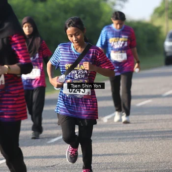 Runner Photo 8026203