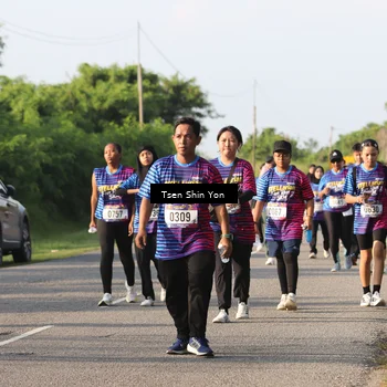 Runner Photo 8026343