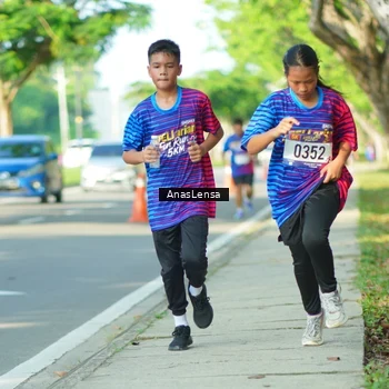 Runner Photo 8026379