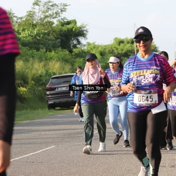Runner Photo 8026465