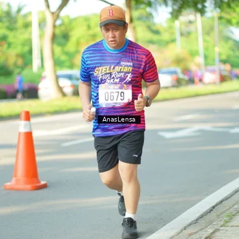 Runner Photo 8026518