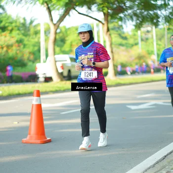 Runner Photo 8026638