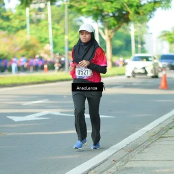 Runner Photo 8026758