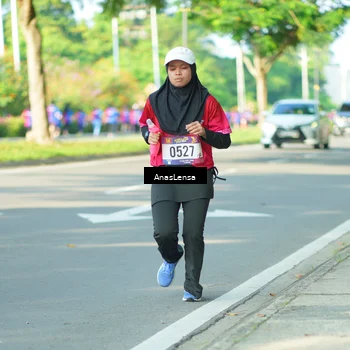 Runner Photo 8026764