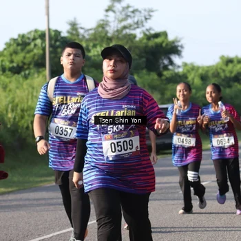 Runner Photo 8026855