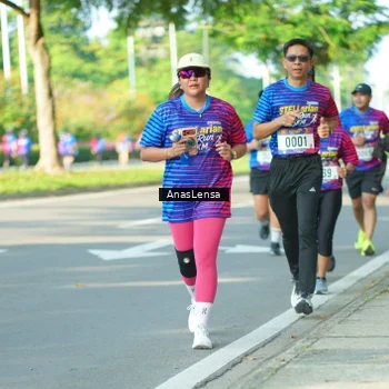 Runner Photo 8026869