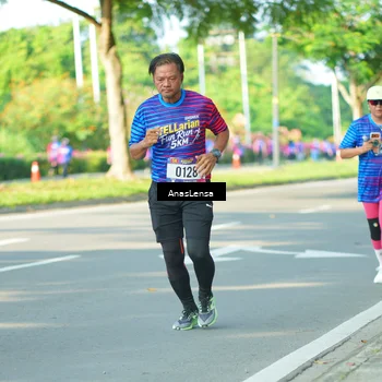 Runner Photo 8026875