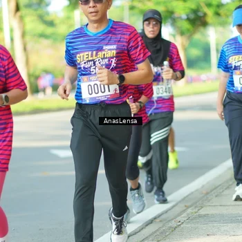 Runner Photo 8026898