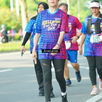Runner Photo 8026981