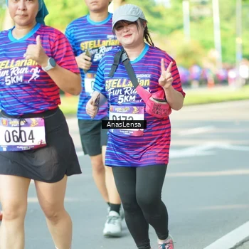 Runner Photo 8027003