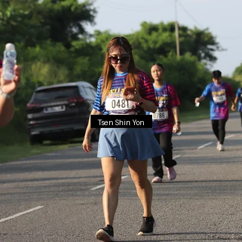 Runner Photo 8027010