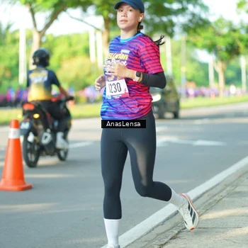 Runner Photo 8027018