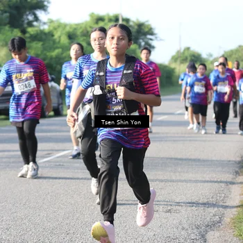 Runner Photo 8027039