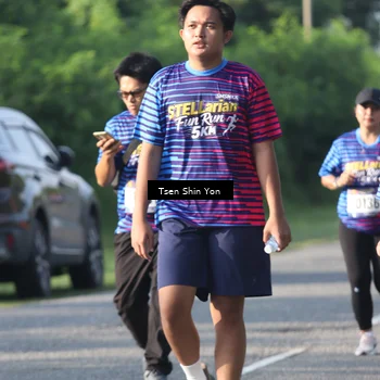 Runner Photo 8027055
