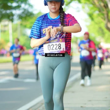 Runner Photo 8027072