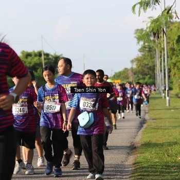 Runner Photo 8027074