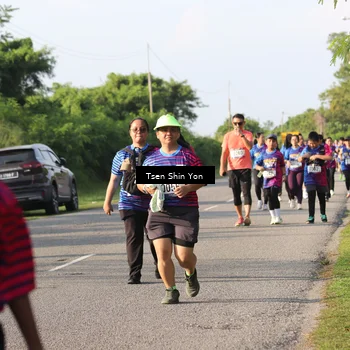 Runner Photo 8027131