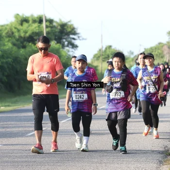 Runner Photo 8027148