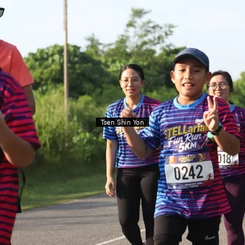 Runner Photo 8027185