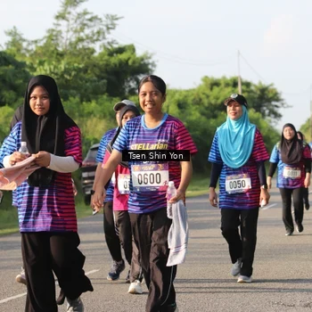 Runner Photo 8027202