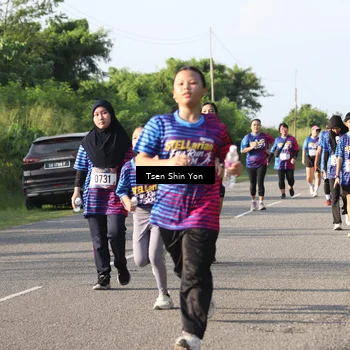 Runner Photo 8027243
