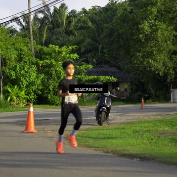 Runner Photo 8027300