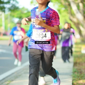Runner Photo 8027301