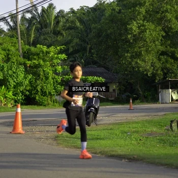 Runner Photo 8027311