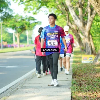 Runner Photo 8027339