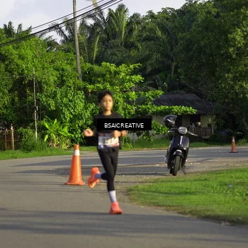 Runner Photo 8027356