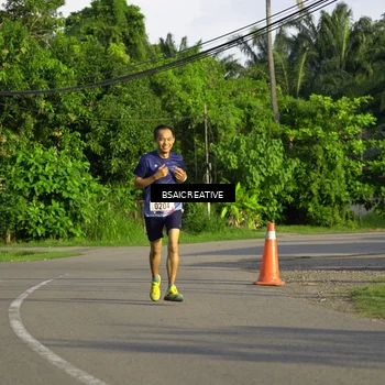 Runner Photo 8027371