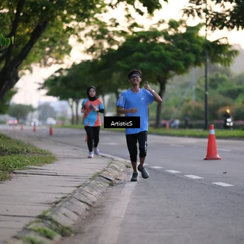 Runner Photo 8027386