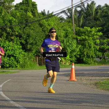 Runner Photo 8027395